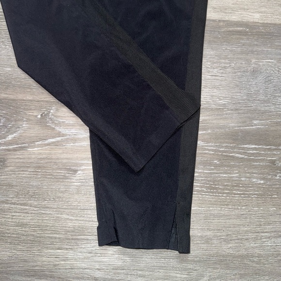 Athleta BROOKLYN MID RISE ANKLE PANT size 4 - Picture 8 of 14
